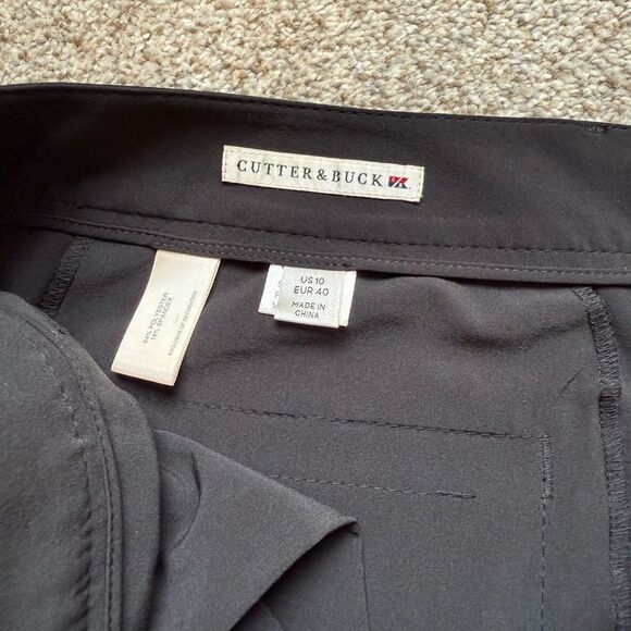 Cutter & Buck Shorts - Picture 3 of 3